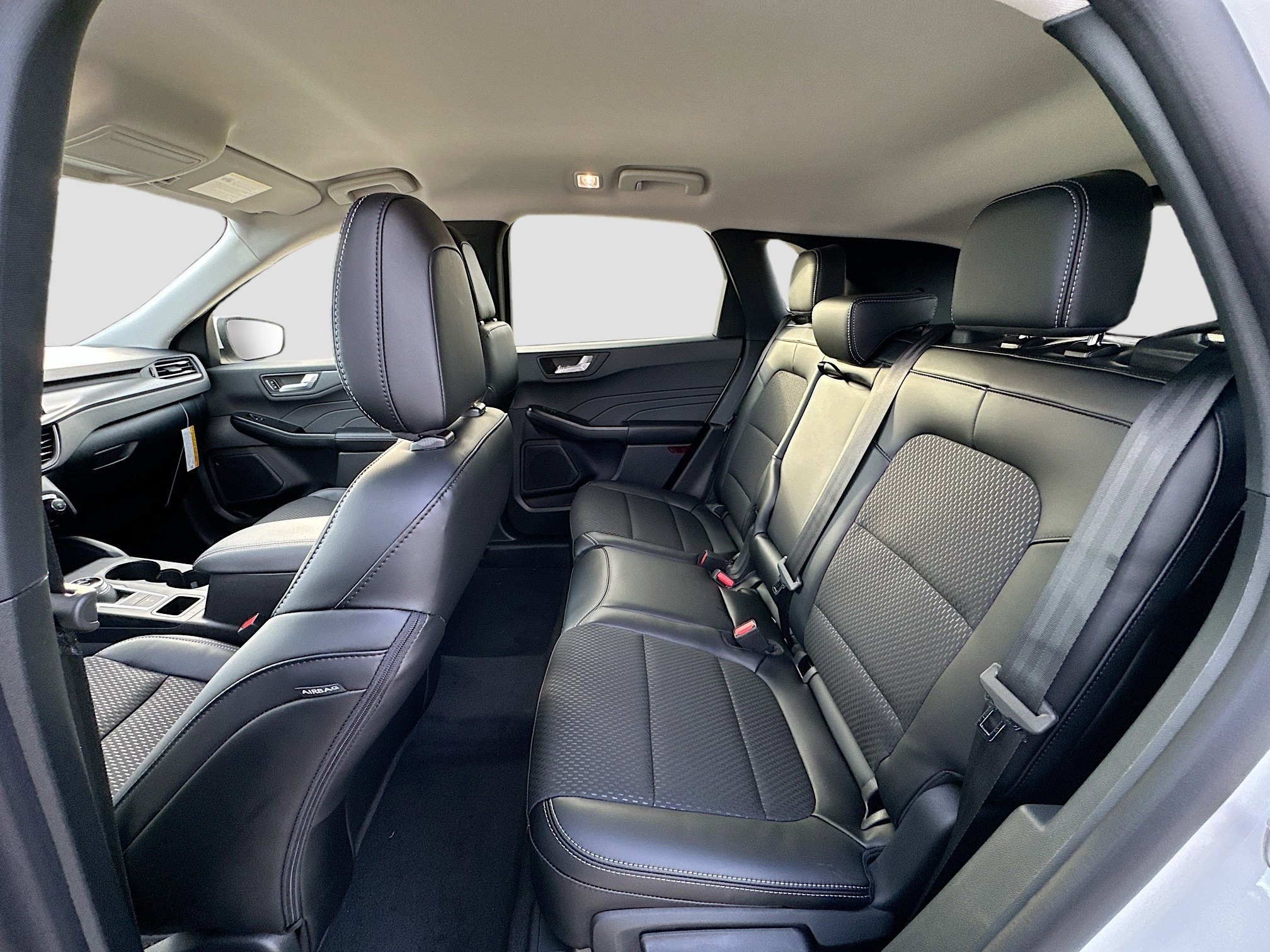 New 2026 Ford Escape SE image 17