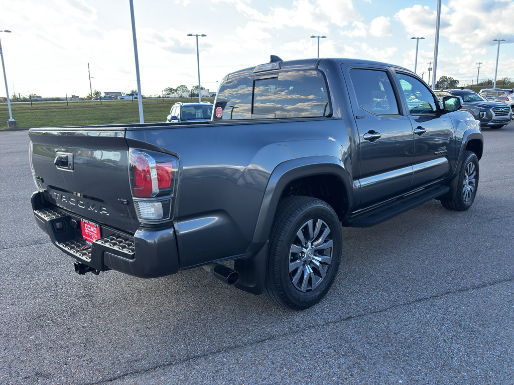 Used 2022 Toyota Tacoma Limited image 5