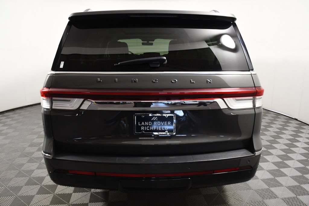 Used 2022 Lincoln Navigator L Black Label AWD/4WD image 5