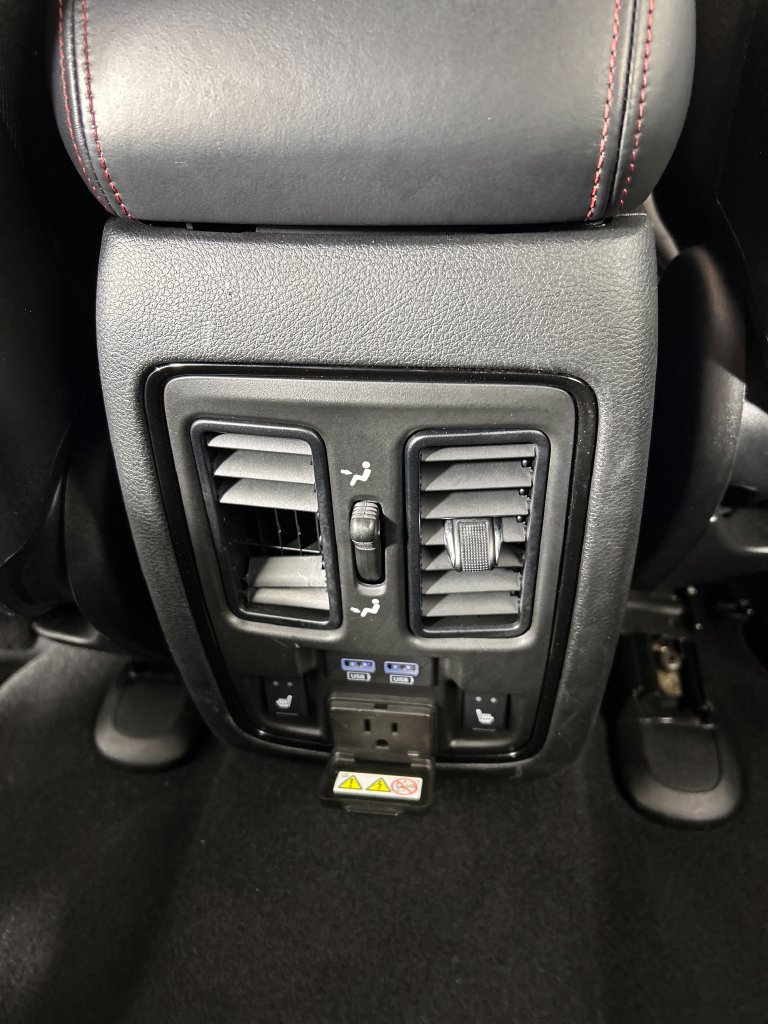 Used 2023 Dodge Durango GT AWD/4WD image 18