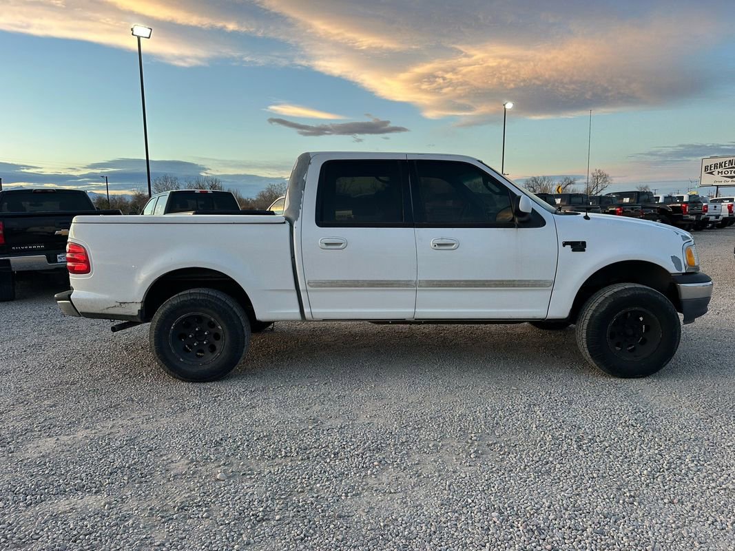 Used 2001 Ford F150 XLT image 12
