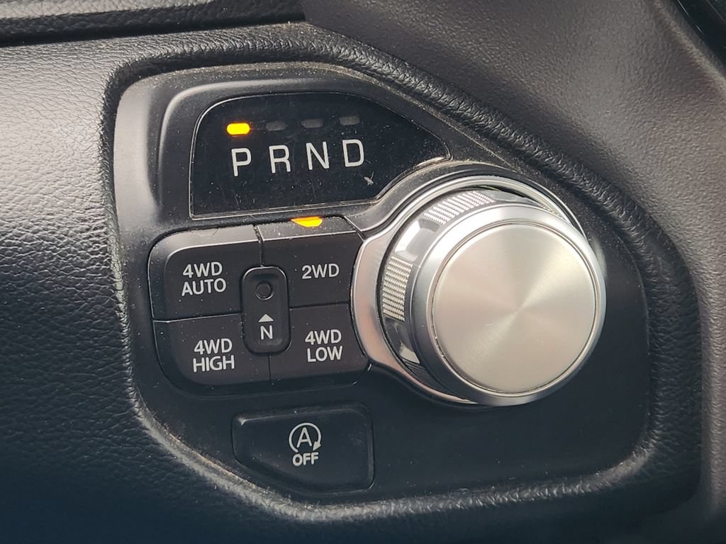 Used 2021 RAM 1500 Laramie w/ Sport Appearance Package AWD/4WD image 8