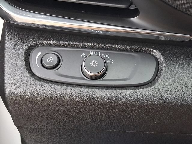 Certified 2024 Buick Envista Preferred w/ Convenience II Package FWD image 24