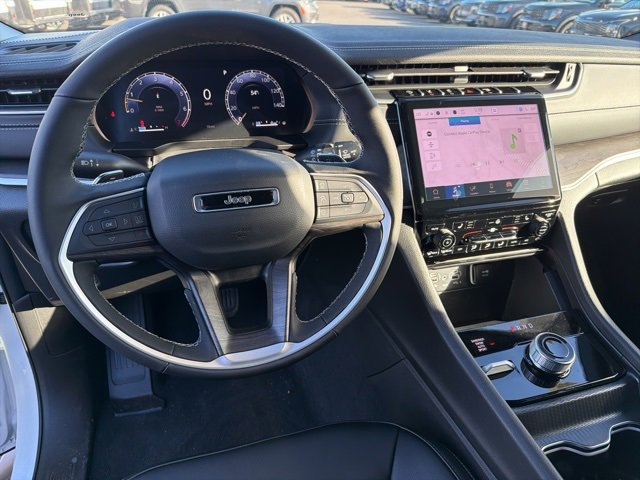 New 2025 Jeep Grand Cherokee L Limited image 14