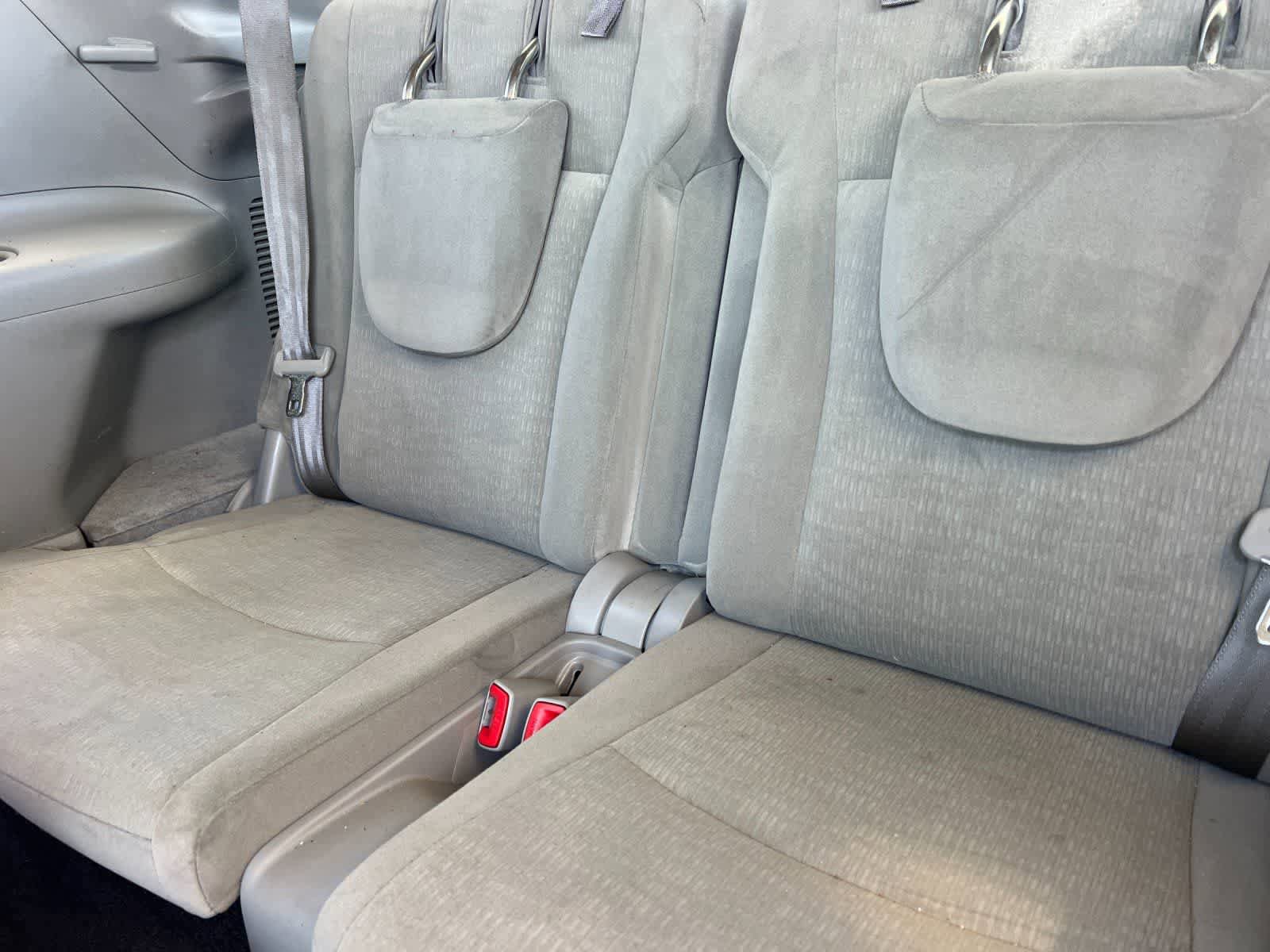 Used 2013 Toyota Highlander Plus FWD image 16