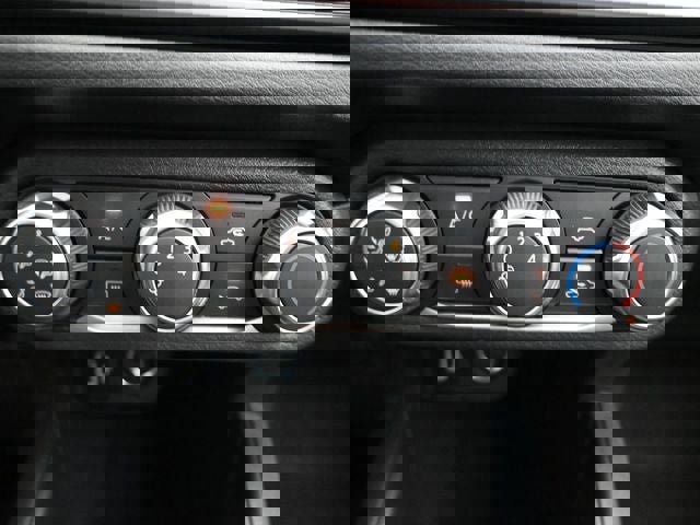 New 2025 Nissan Versa S w/ Trunk Package image 15