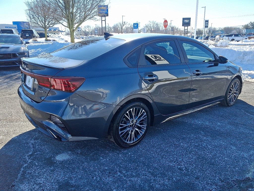 Used 2024 Kia Forte GT-Line w/ GT-Line Premium Package image 6