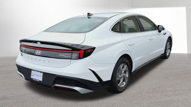 New 2026 Hyundai Sonata SE FWD image 9