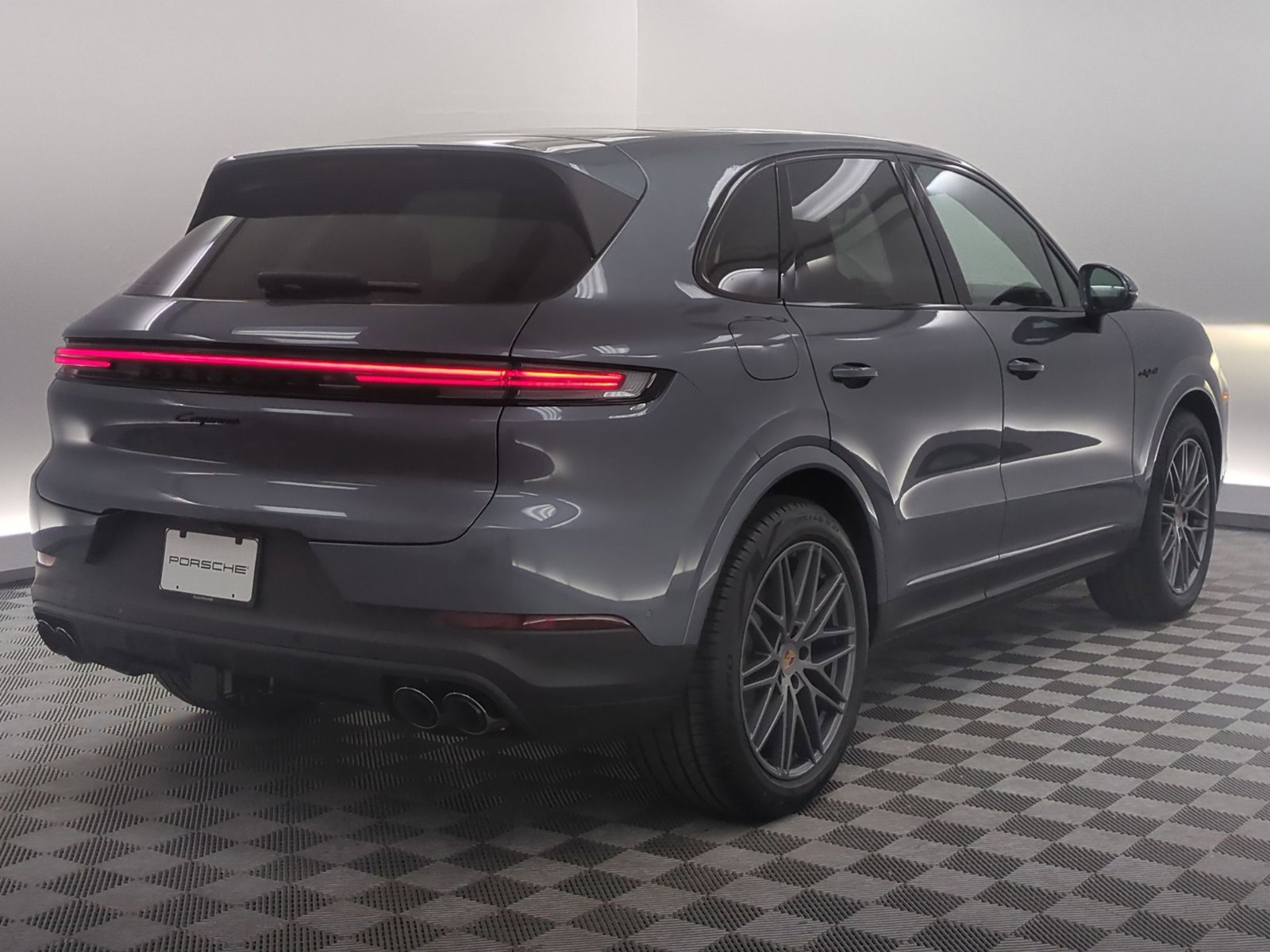 New 2026 Porsche Cayenne E-Hybrid image 6