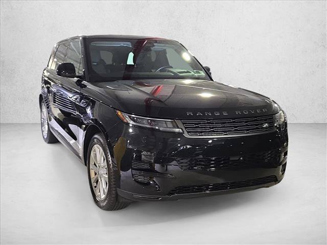 Used 2024 Land Rover Range Rover Sport SE AWD/4WD image 3