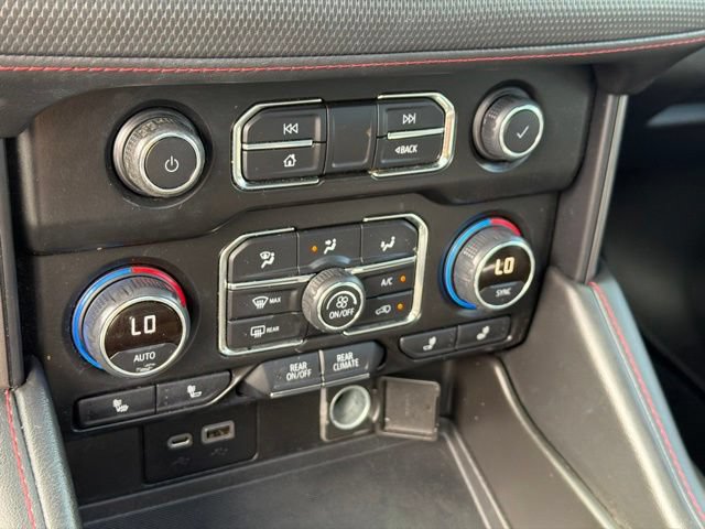Used 2022 Chevrolet Tahoe RST w/ Luxury Package RWD image 30