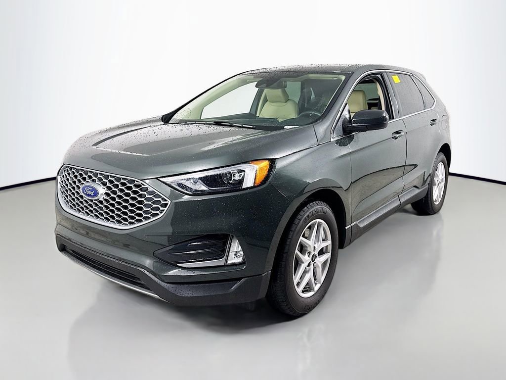 Certified 2024 Ford Edge SEL w/ Convenience Package image 3