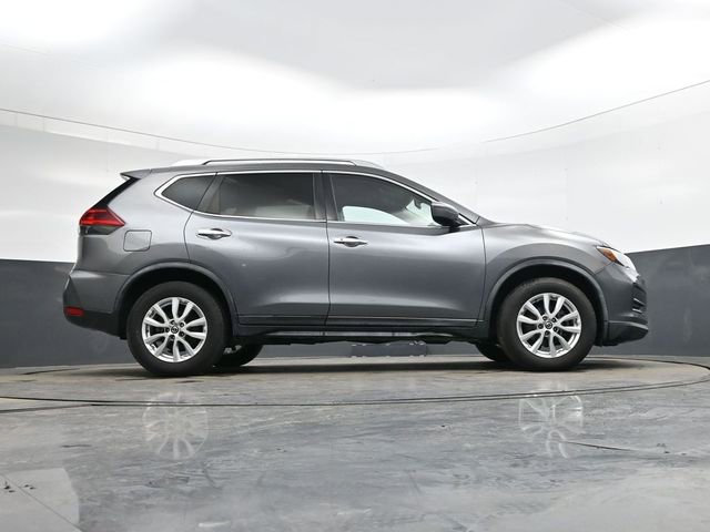 Used 2018 Nissan Rogue SV image 27