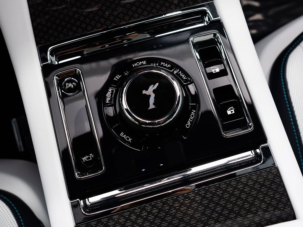 Certified 2026 Rolls-Royce Spectre Black Badge AWD/4WD image 33