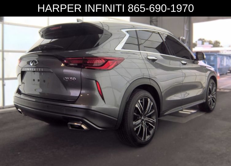 Used 2022 INFINITI QX50 Luxe w/ Appearance Package FWD image 3