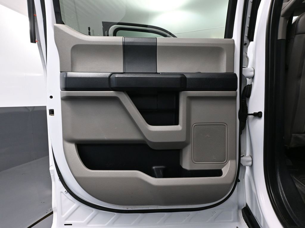 Used 2021 Ford F250 XL w/ Power Equipment Group image 34