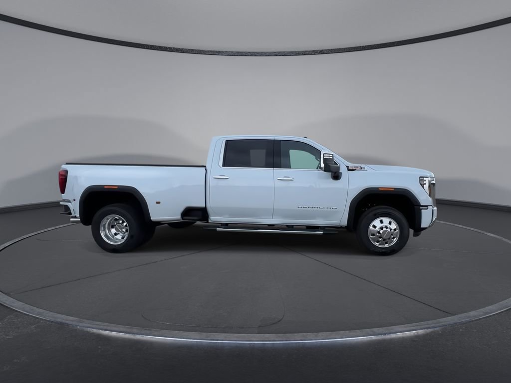 New 2026 GMC Sierra 3500 Denali w/ Denali Reserve Package image 2