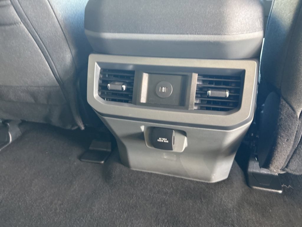 Used 2025 Ford F350 XLT w/ FX4 Off-Road Package AWD/4WD image 35