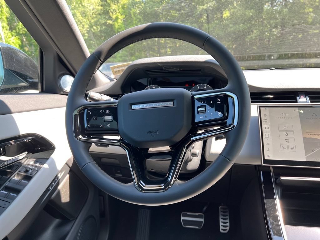 New 2026 Land Rover Range Rover Evoque Dynamic SE AWD/4WD image 31