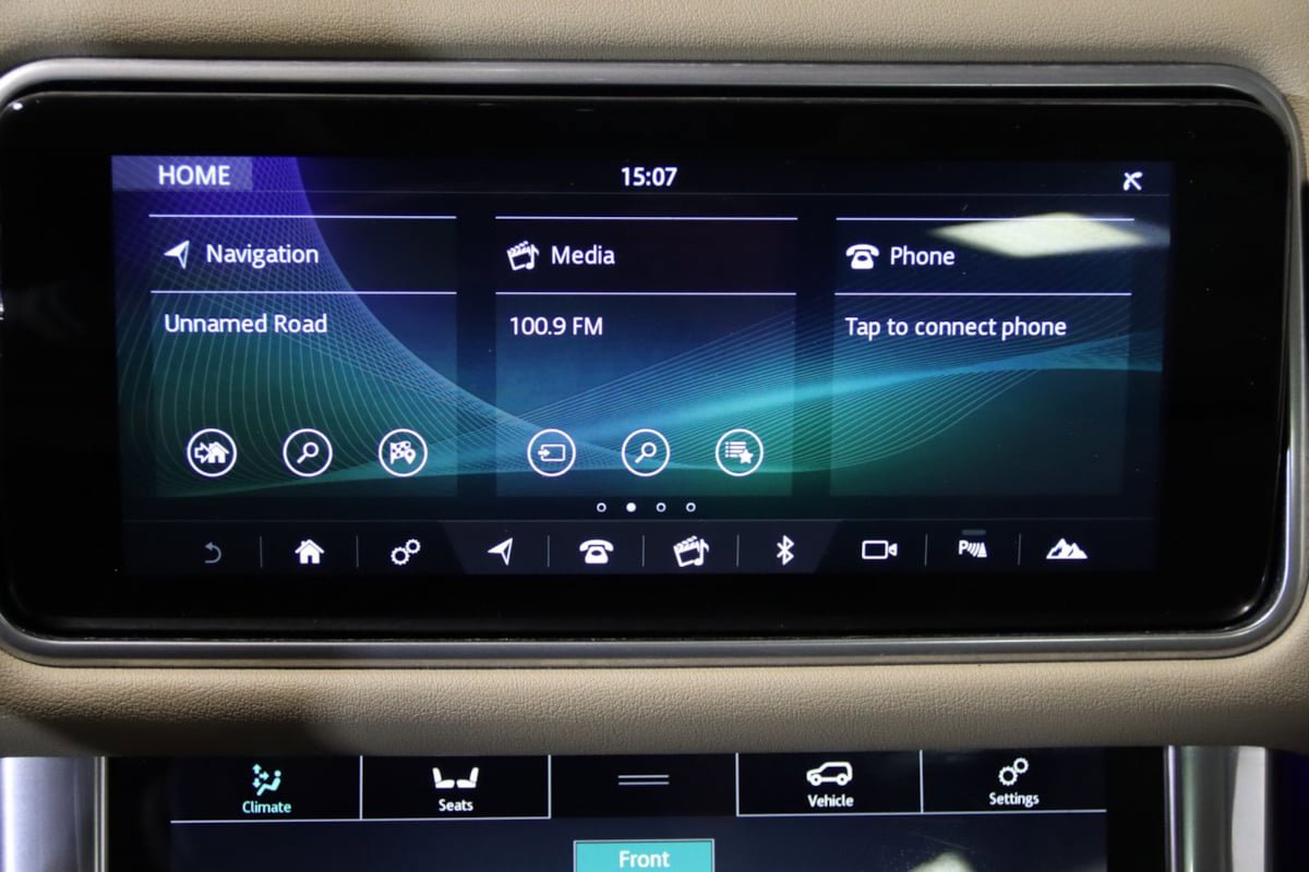 Used 2021 Land Rover Range Rover Sport HSE Silver Edition AWD/4WD image 46