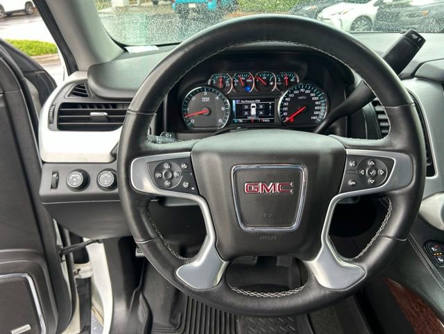 Used 2017 GMC Yukon XL SLT w/ Open Road Package AWD/4WD image 21