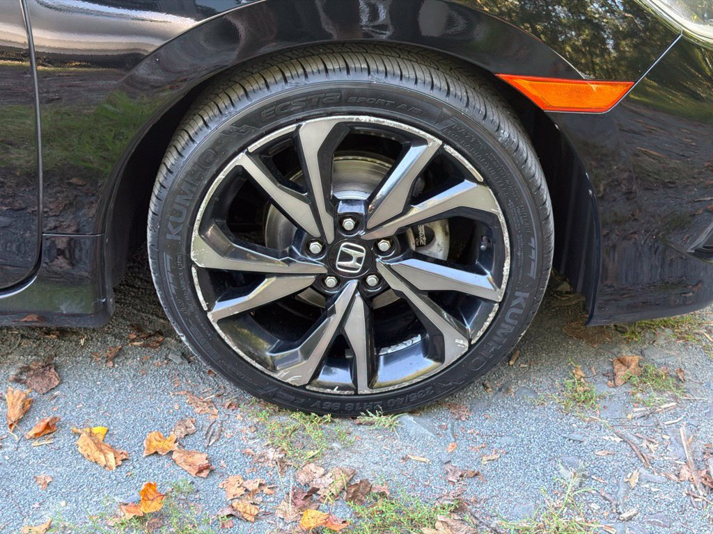 Used 2019 Honda Civic Sport image 8