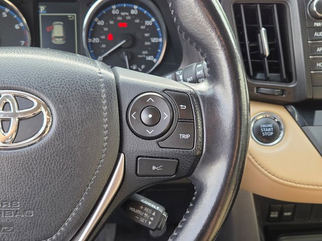 Used 2016 Toyota RAV4 XLE w/ Convenience Package FWD image 18