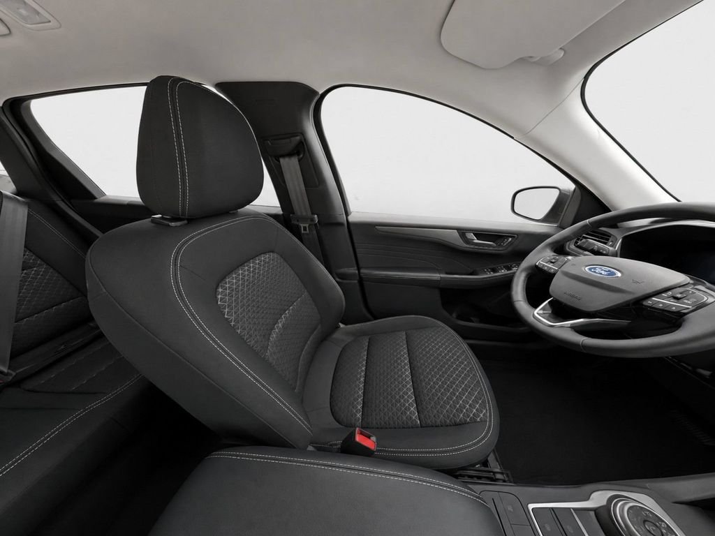 Certified 2024 Ford Escape Active w/ Cold Weather Package FWD image 9