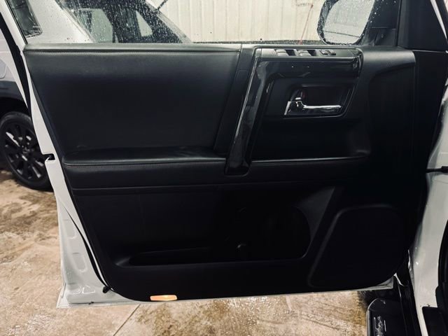 Used 2024 Toyota 4Runner TRD Off-Road Premium image 13