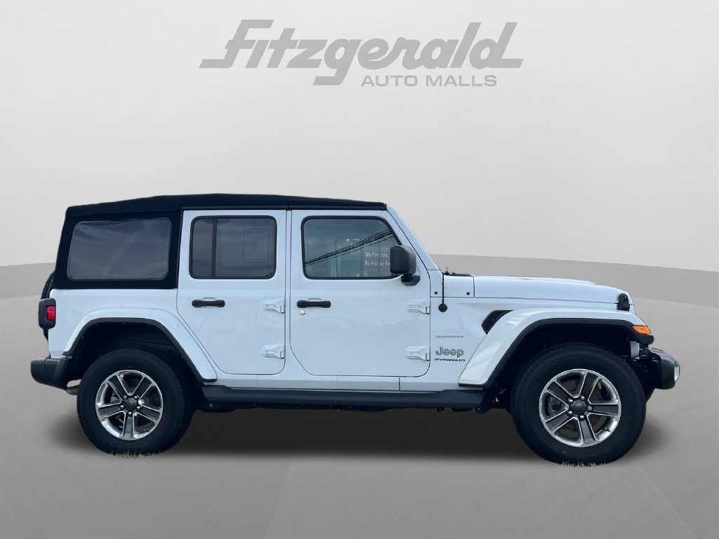 Used 2023 Jeep Wrangler Unlimited Sahara AWD/4WD image 3