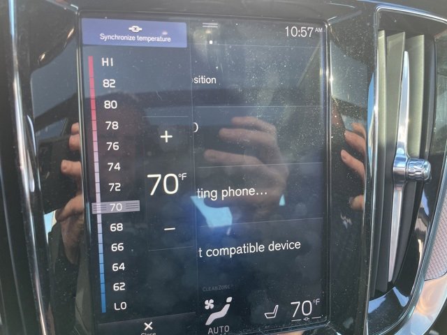 Used 2019 Volvo S60 T5 R-Design image 14