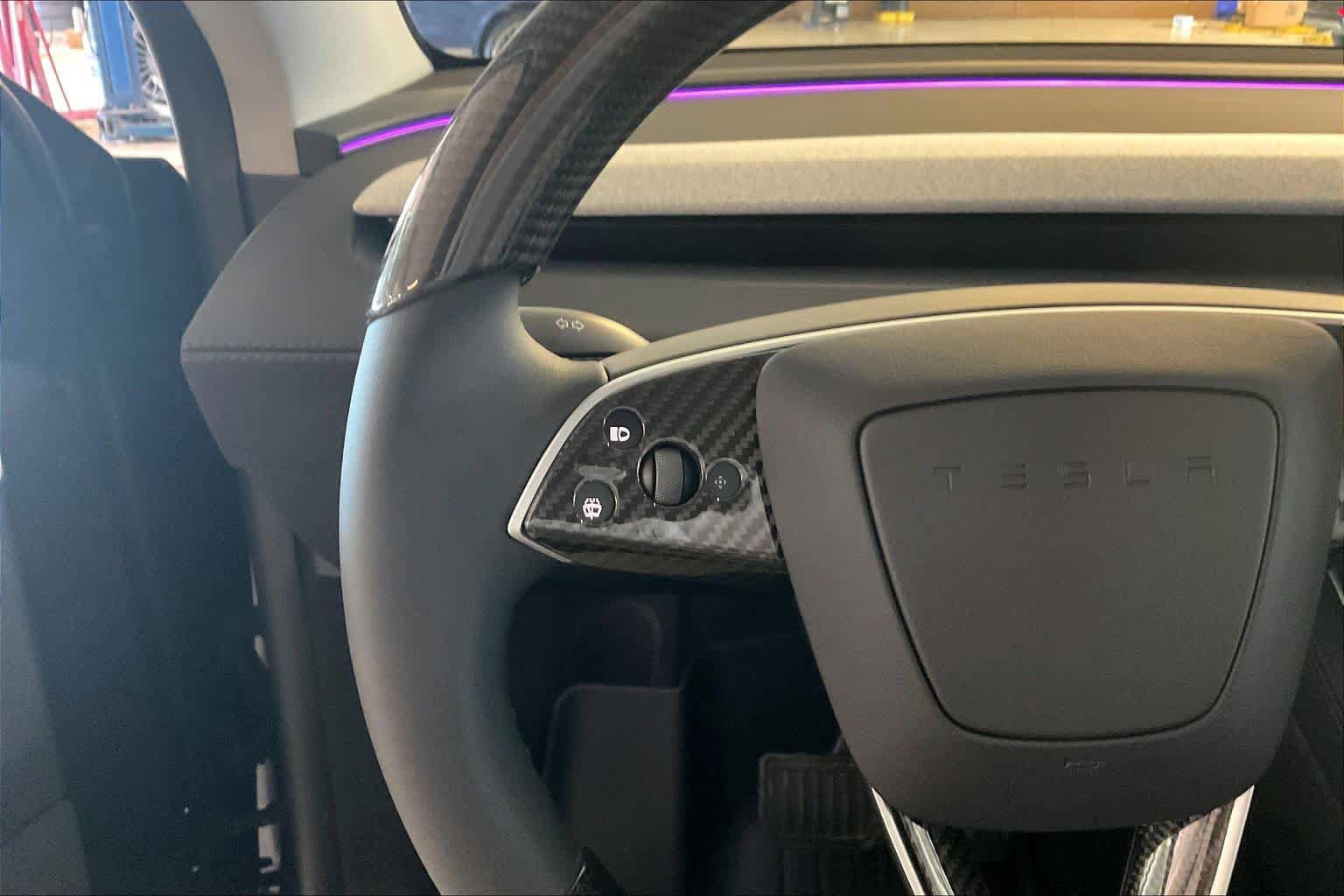 Used 2026 Tesla Model Y AWD image 22