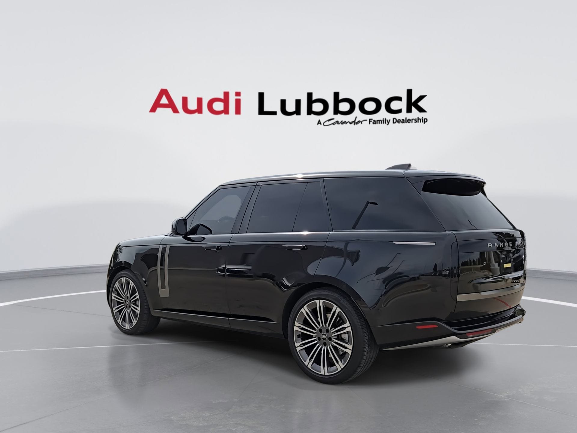 Used 2023 Land Rover Range Rover SE AWD/4WD image 7