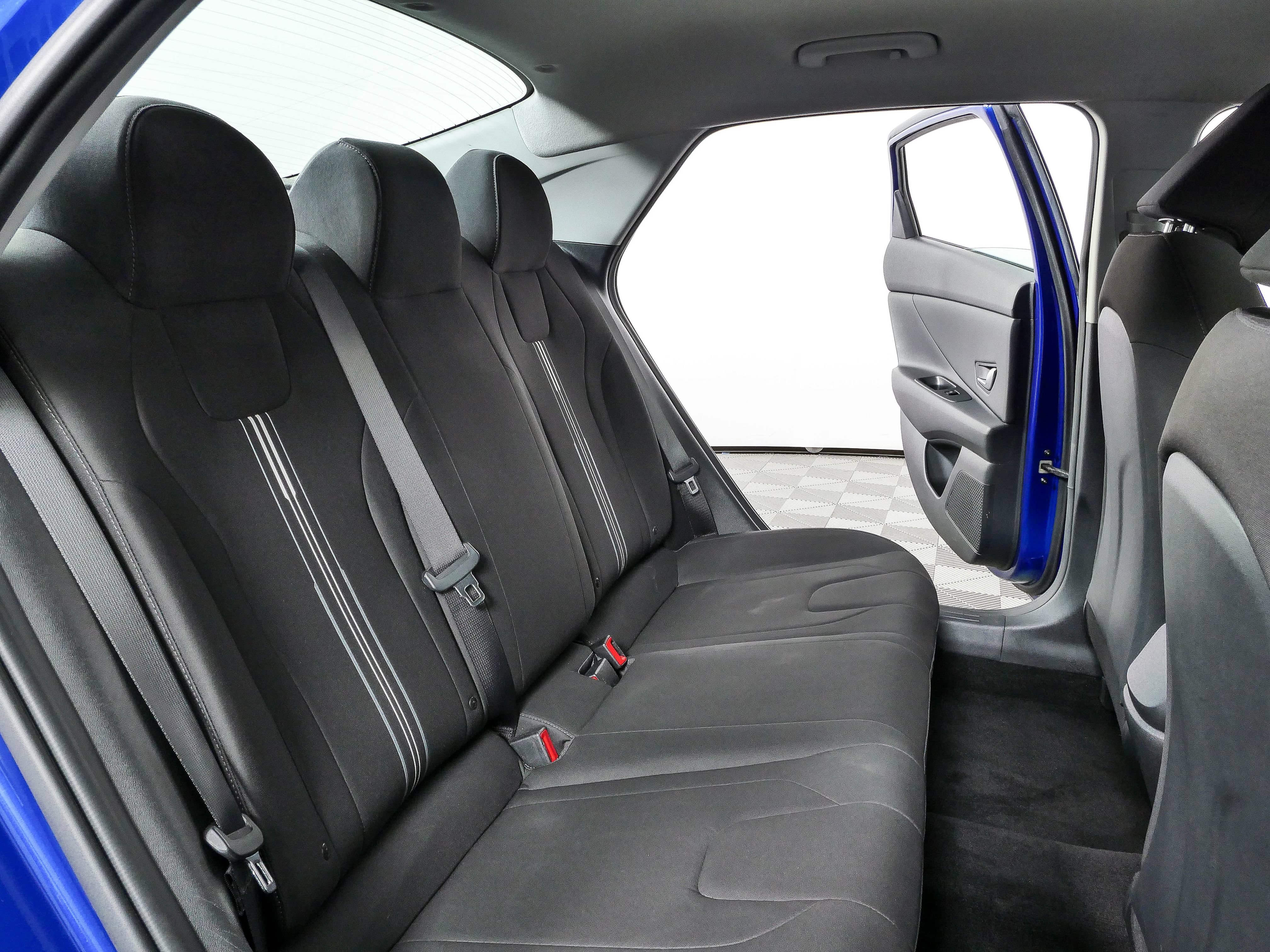 Used 2021 Hyundai Elantra SEL w/ Convenience Package FWD image 19