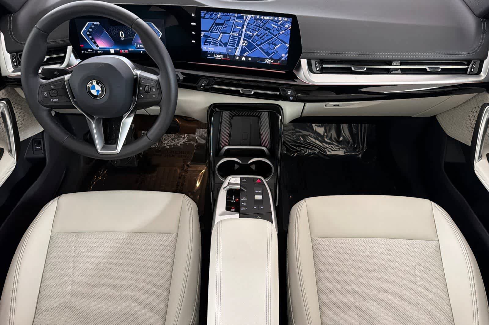 New 2026 BMW X1 xDrive28i w/ Technology Package AWD/4WD image 3