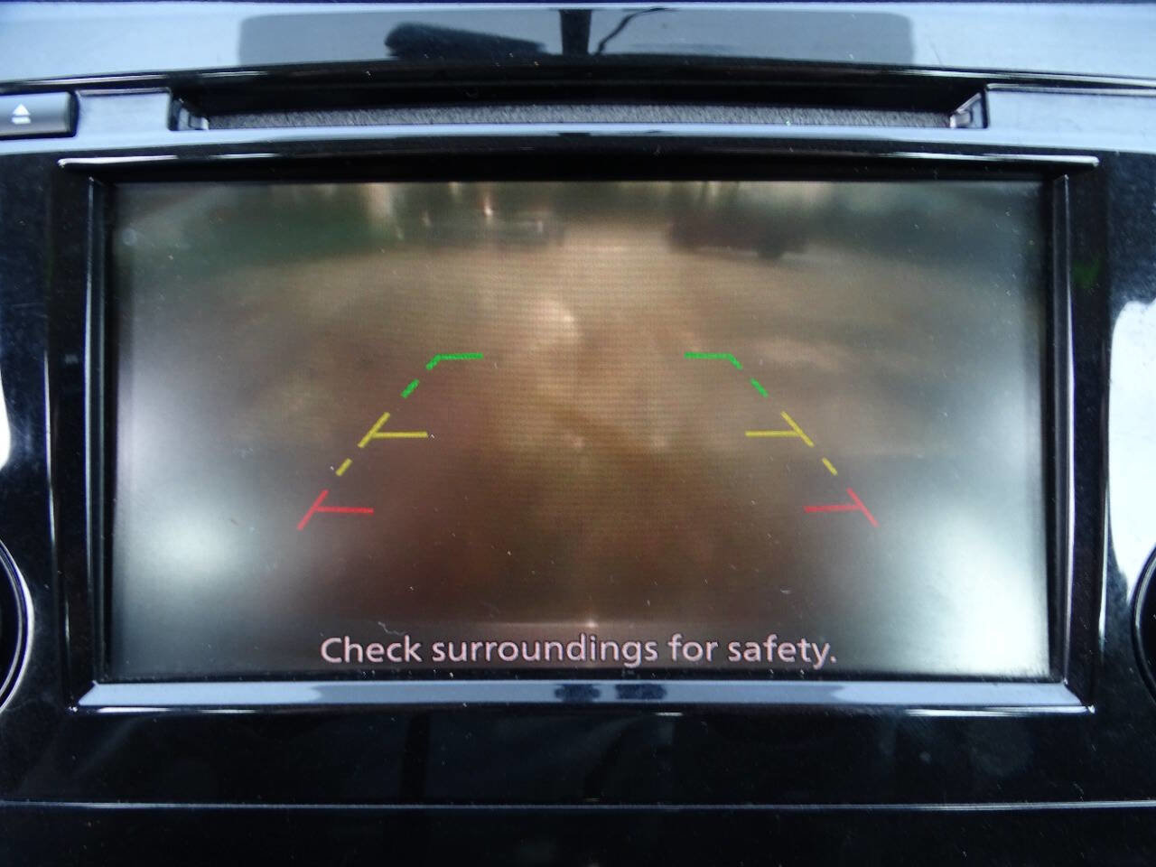 Used 2018 Nissan Rogue S image 21
