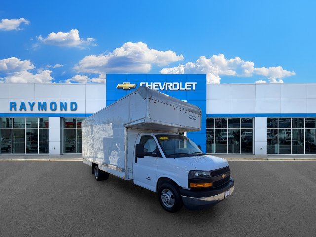 Used 2021 Chevrolet Express 4500 Extended w/ Power Convenience Package RWD image 1