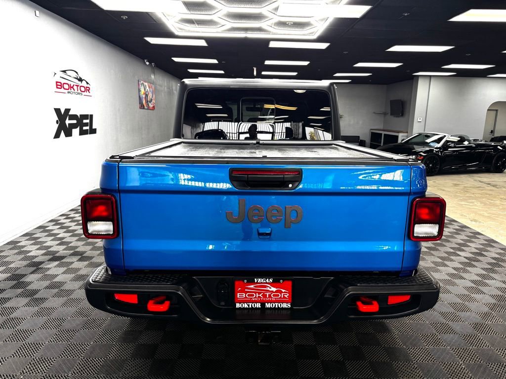 Used 2023 Jeep Gladiator Mojave w/ Cold Weather Group image 13