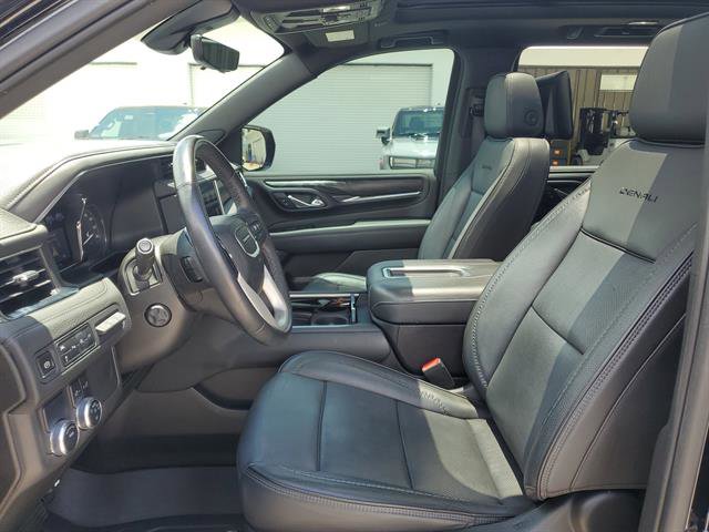 Certified 2021 GMC Yukon Denali w/ Denali Premium Package image 30