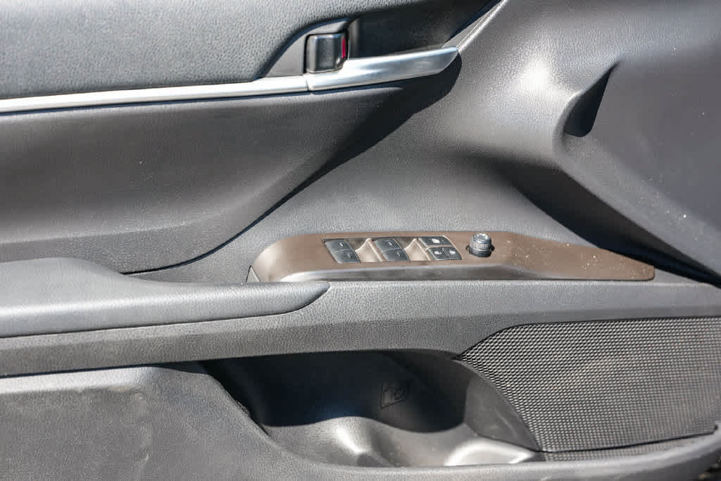Certified 2023 Toyota Camry SE FWD image 20