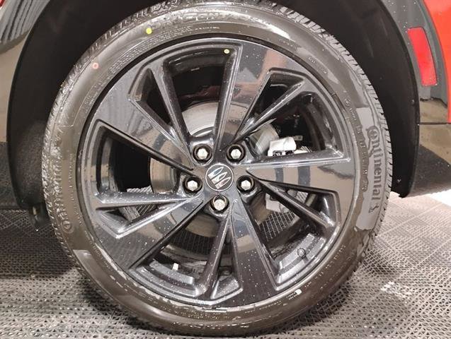 New 2025 Buick Envision Sport Touring image 19