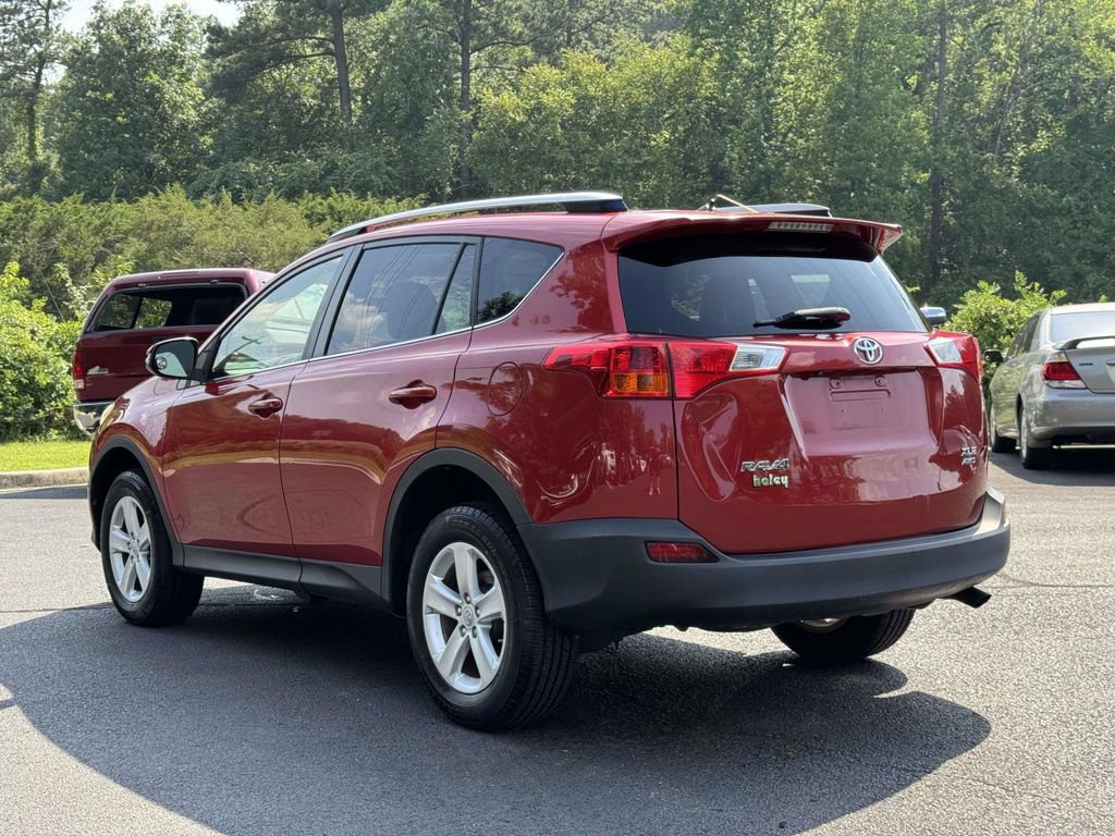 Used 2013 Toyota RAV4 XLE AWD/4WD image 24