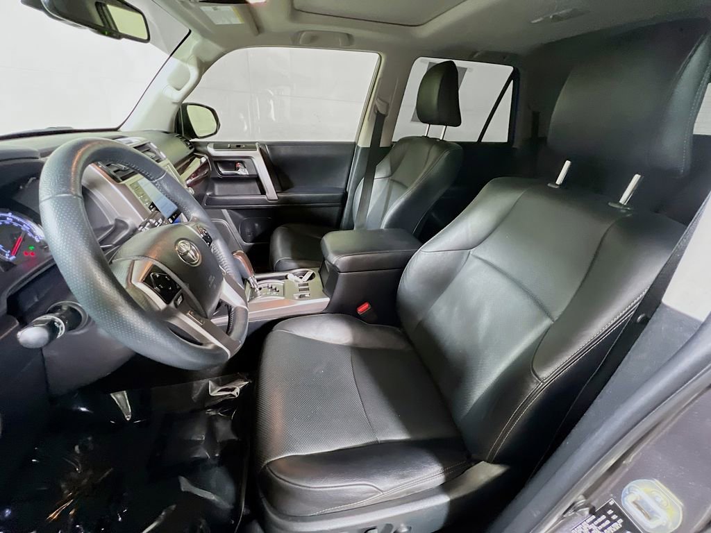 Certified 2022 Toyota 4Runner Limited AWD/4WD image 19
