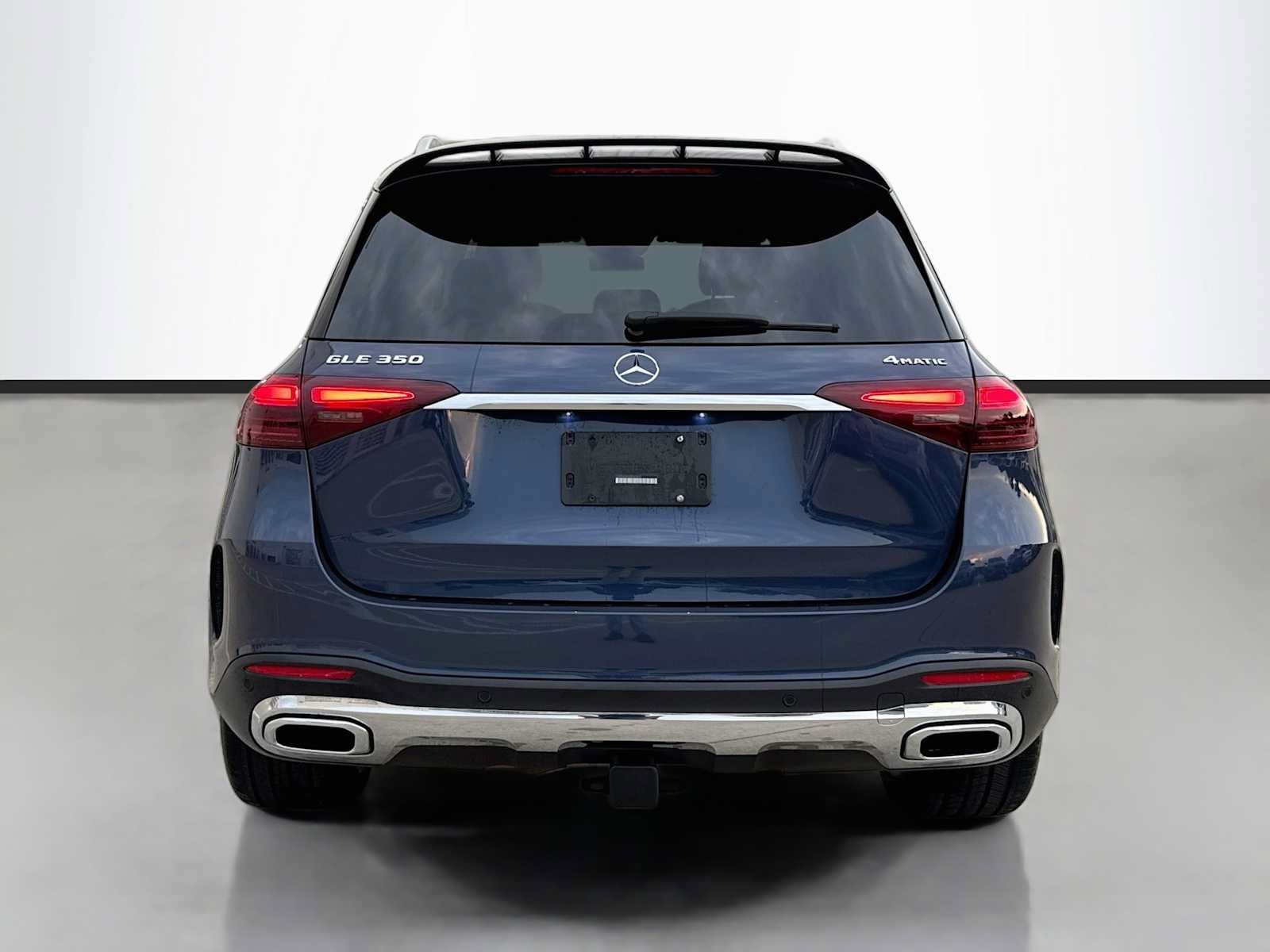 Used 2025 Mercedes-Benz GLE 350 4MATIC image 4