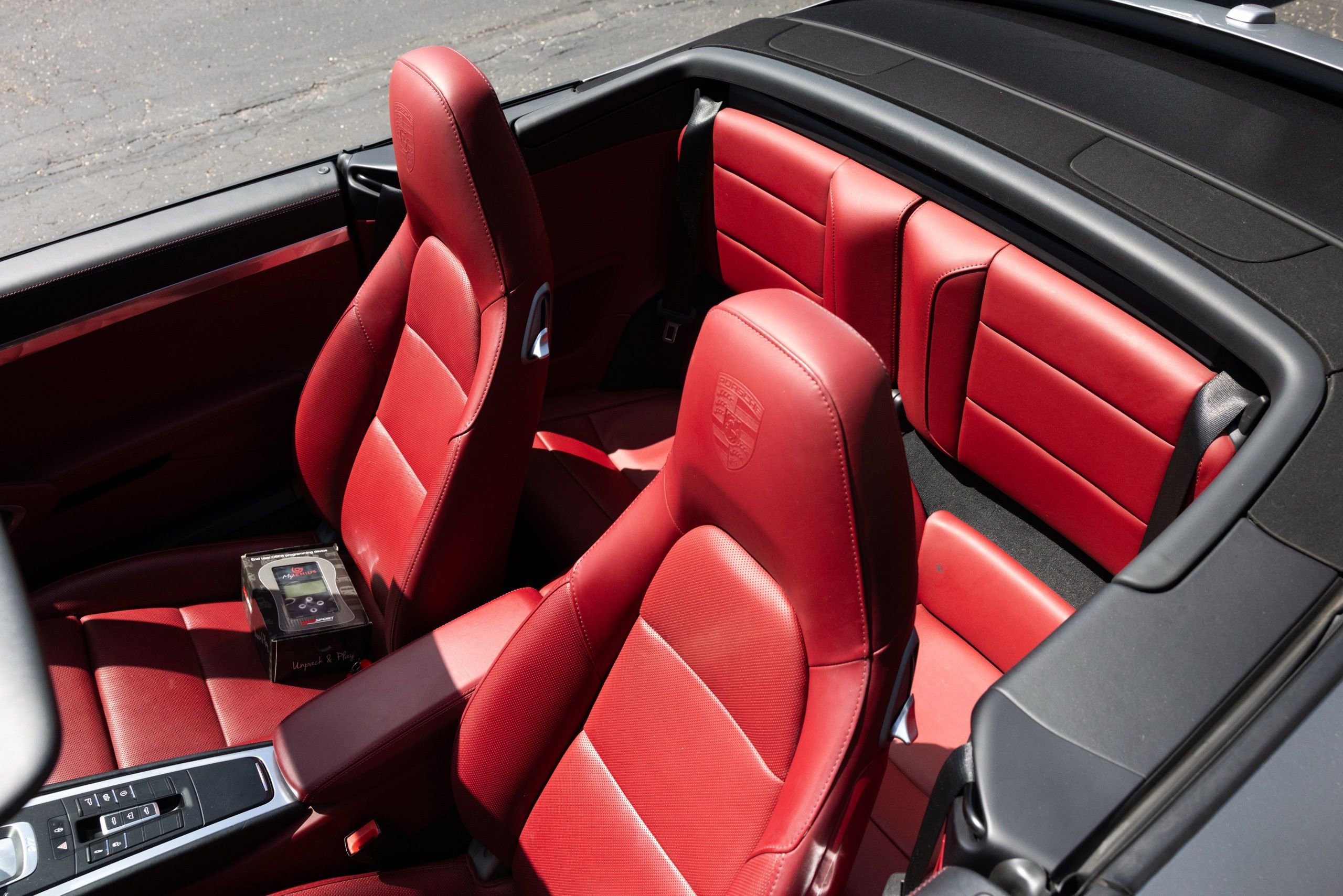 Used 2017 Porsche 911 Carrera 4S image 7