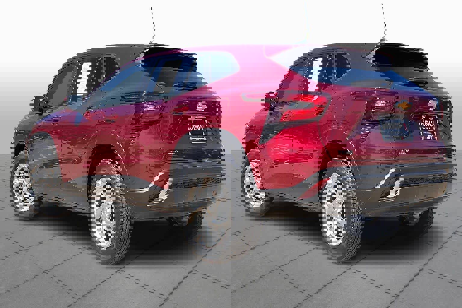 Used 2024 Chevrolet Trax LS w/ LS Convenience Package image 12