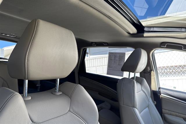 Used 2020 Acura MDX SH-AWD w/ Technology Package image 16