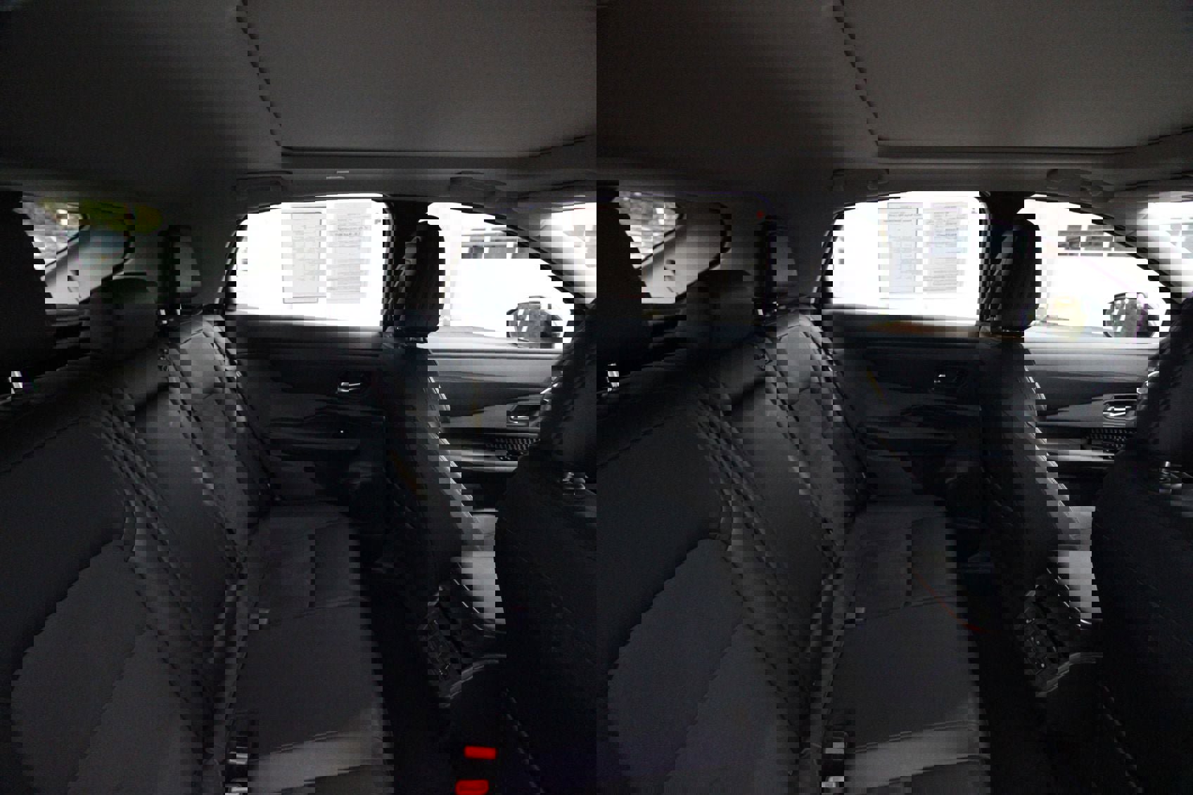 Used 2023 Nissan Ariya FWD image 24