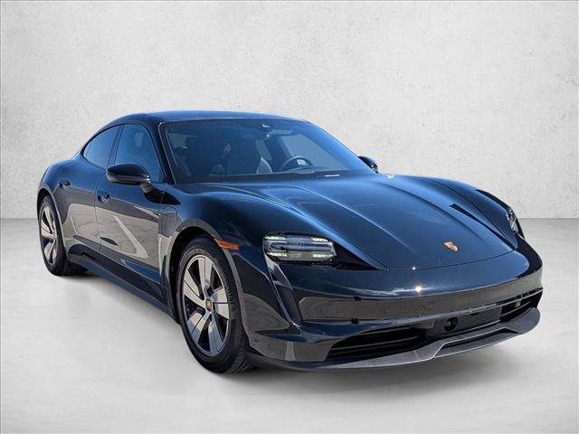 Used 2024 Porsche Taycan image 7