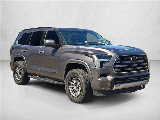 Used 2023 Toyota Sequoia Limited AWD/4WD image 3